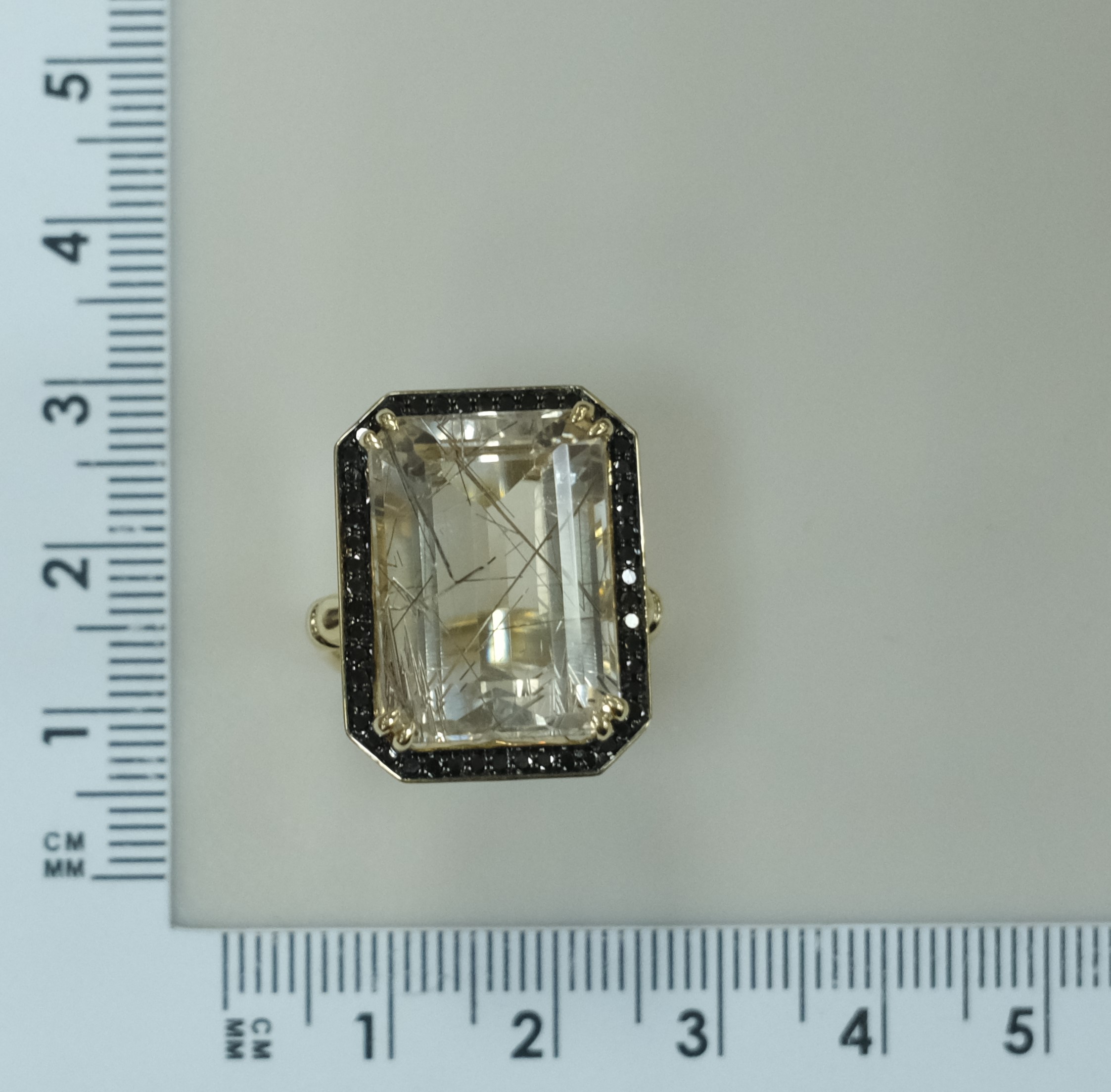 10319-000637 Кольцо (Au 585)